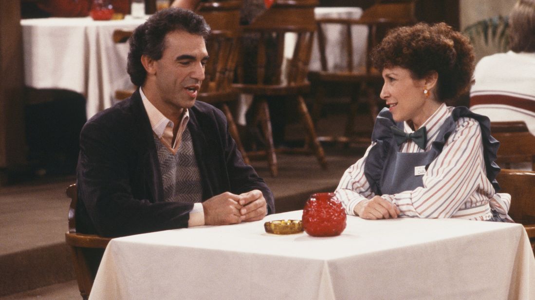 <a href="http://www.cnn.com/2017/08/24/entertainment/jay-thomas-dead/index.html" target="_blank">Jay Thomas</a>, a comic and character actor whose credits include roles on "Cheers" and "Murphy Brown," died of cancer, his publicist said on August 24. Thomas was 69.