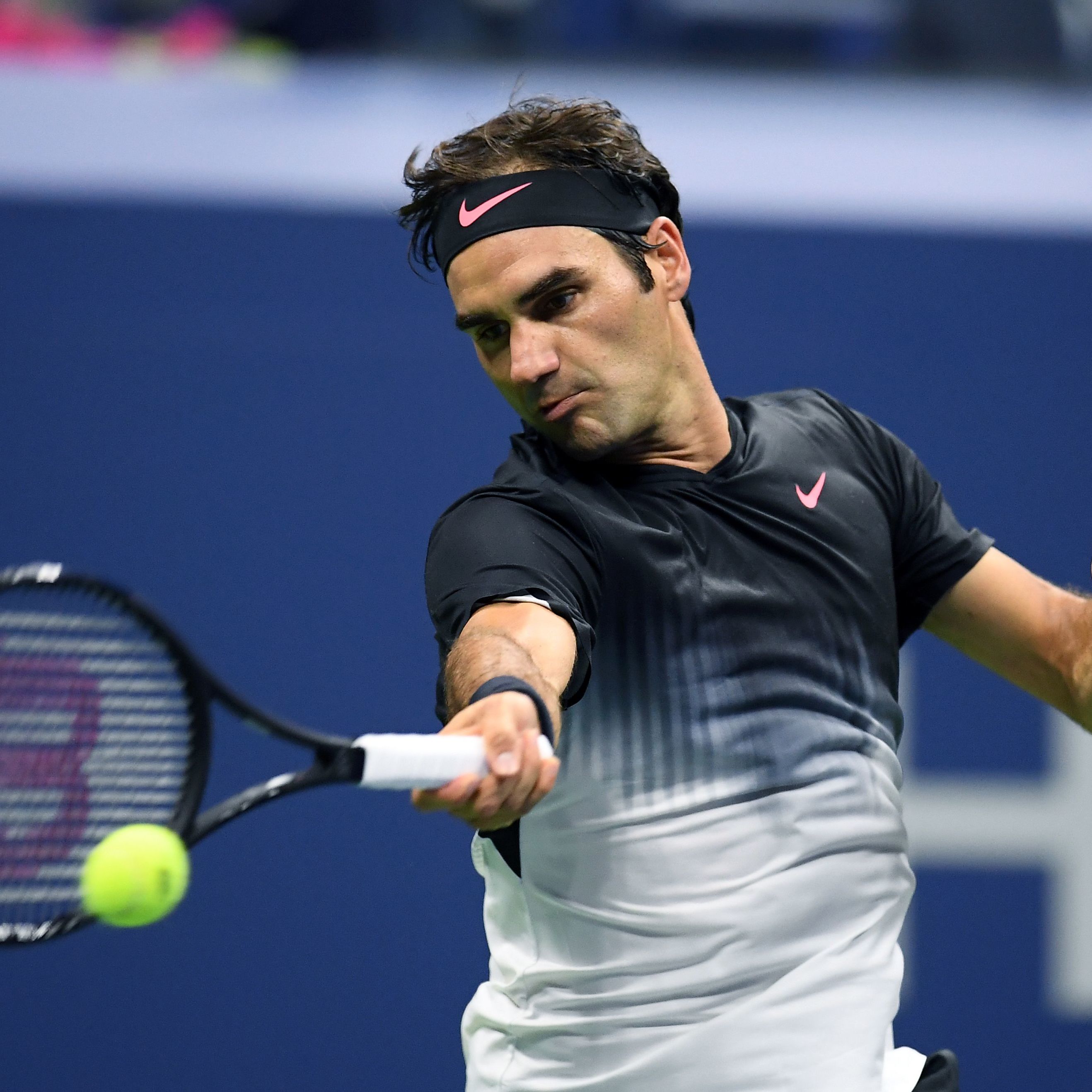 Raad eens helemaal Initiatief Roger Federer survices first round scare against 70th-ranked Frances Tiafoe  | CNN