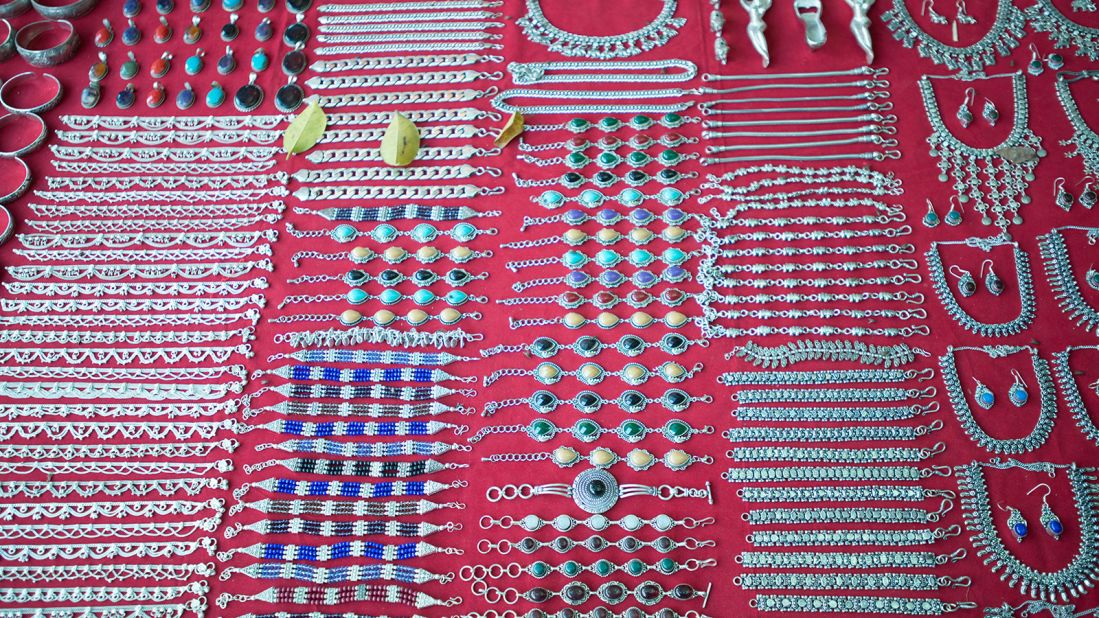 <strong>Mapusa Market: </strong>The Mapusa market, held six days a week, is where you can buy handcrafted jewelry. 