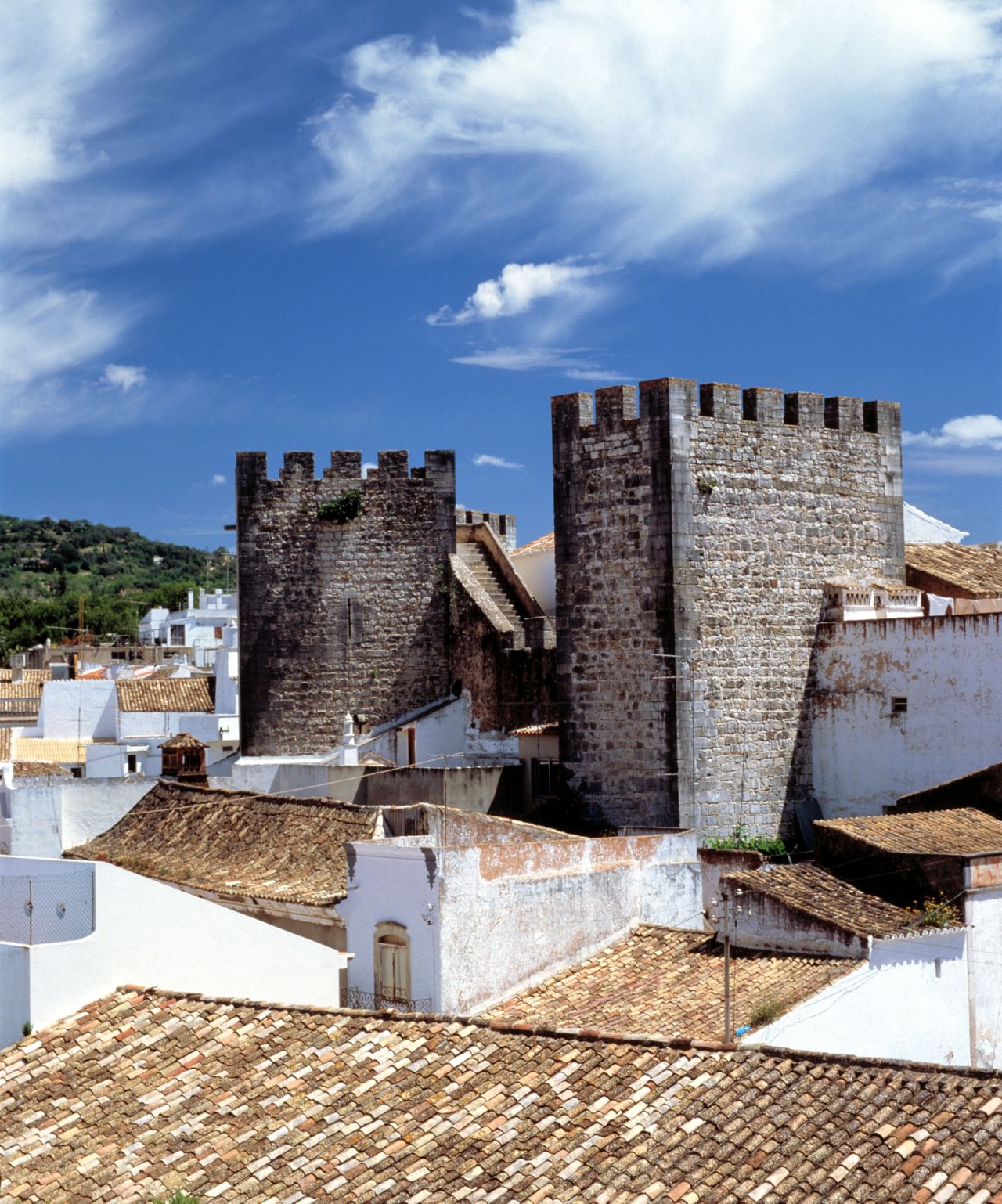 <strong>Loule:</strong> This historic inland market town shows the Moorish influences northwest of Faro. 