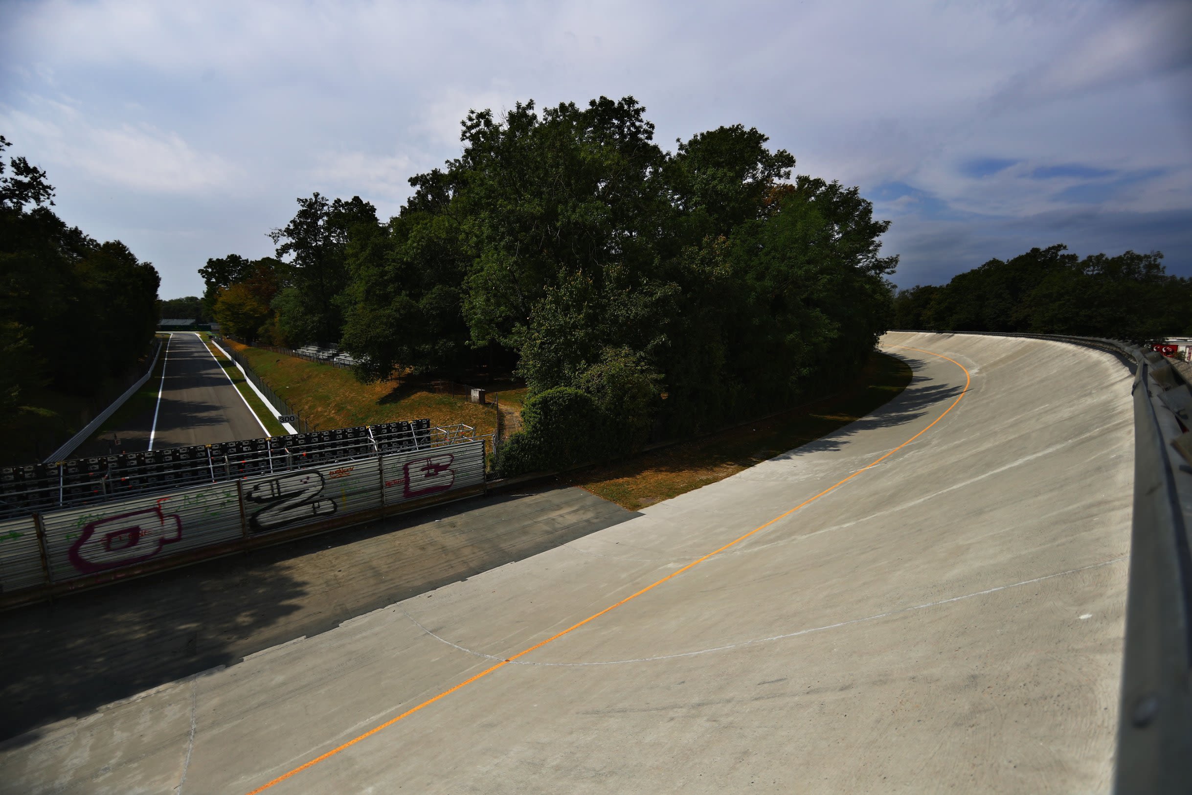 The old banking can be spied from the various vantage points around Monza -- and can be seen on television as the drivers blast down towards the Ascari chicane. 