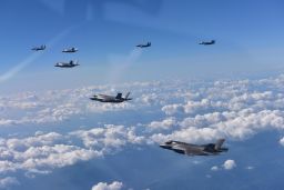 US F-35 fighter jets take part in an exercise with South Korean jets. 