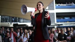 AUCKLAND, NEW ZEALAND - SEPTEMBER 01:  Labour Party leader Jacinda Ardern speaks to students in the Auckland University Quadrant on September 1, 2017 in Auckland, New Zealand. The latest 1News Colmar Brunton poll shows labour has risen 6 points, two ahead of National. It is the first time Labour has polled higher than National since 2006. Jacinda Ardern has also risen four 4 points  to 34% as preferred prime minister, ahead of Bill English just behind at 33%.  (Photo by Phil Walter/Getty Images)