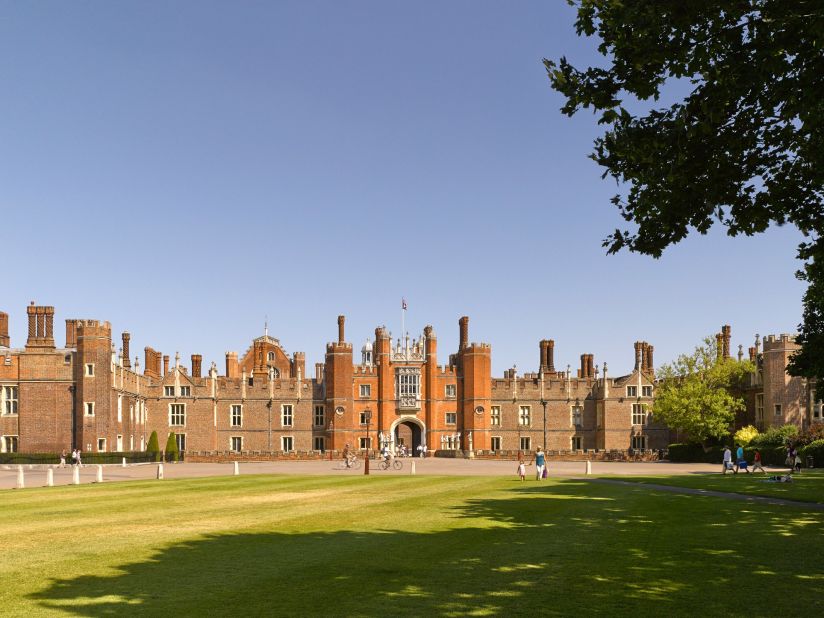 <strong>Hampton Court Palace: </strong> The former abode of Henry VIII holds arguably the most famous maze in the world as well as 60 acres of formal gardens and 750 acres of parkland.