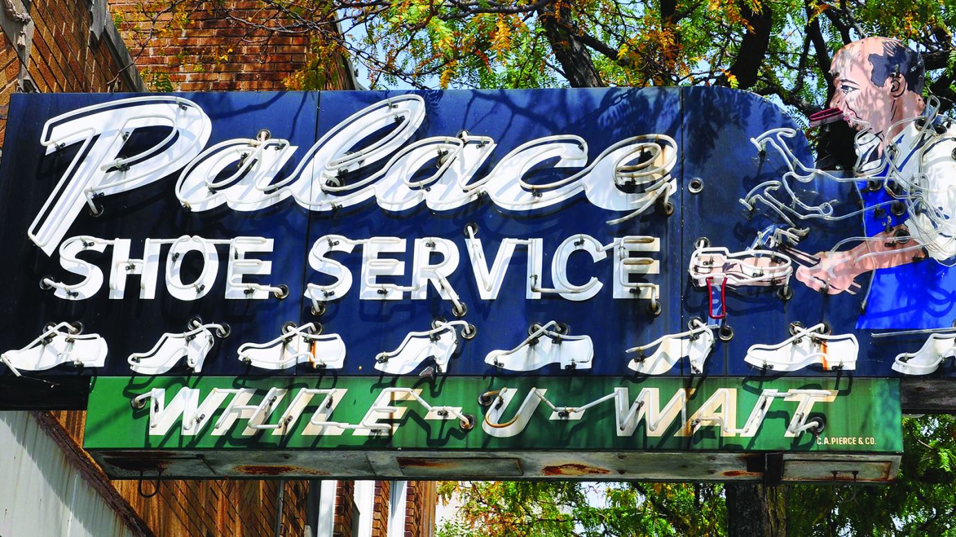 <strong>The Palace Shoe Service, Rockford, Illinois: </strong>Debra Jane Seltzer is the author of new book "Vintage Signs of America" -- a guide to the neon and plastic signs lining the highways of the USA. This Illinois sign was built in 1950, the cobbler on the right is modeled after the then-owner John Antunicci. 