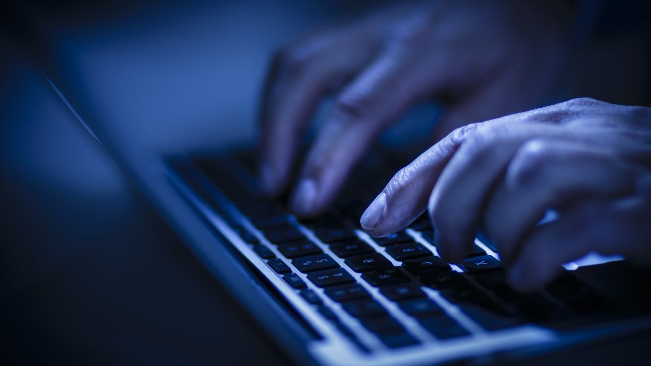 BERLIN, GERMANY - JUNE 22: In this photo Illustration hands typing on a computer keyboard on June 22, 2016 in Berlin, Germany. (Photo Illustration by Thomas Trutschel/Photothek via Getty Images)