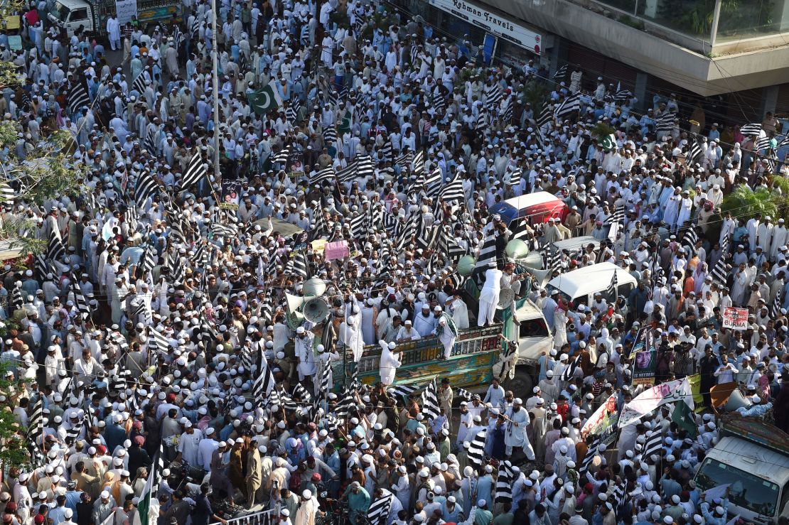 Pakistani Muslims gather during a protest against the Myanmar government in Karachi on September 8, 2017.