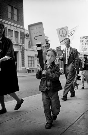 Outside a United States Atomic Energy Commission building in San Francisco (1962) 