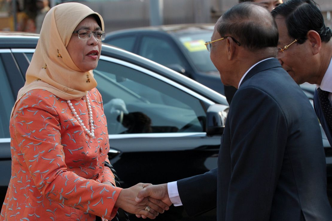 Halimah Yacob upon her arrival at the National Assembly building in Phnom Penh on May 7, 2015. 