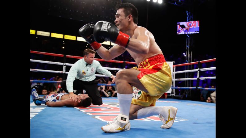 Srisaket Sor Rungvisai, the WBC super-flyweight champion, celebrates after he knocked out Roman Gonzalez in the fourth round on Saturday, September 9. It was a rematch of their title fight in March, when Sor Rungvisai won the belt by majority decision.