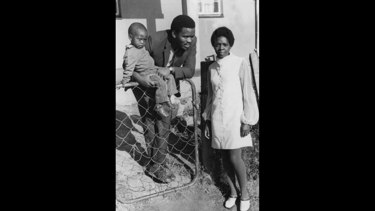 In September 1977, Biko was killed in police custody. The circumstances of his death were only later exposed, laying bare the violence of the apartheid state. 