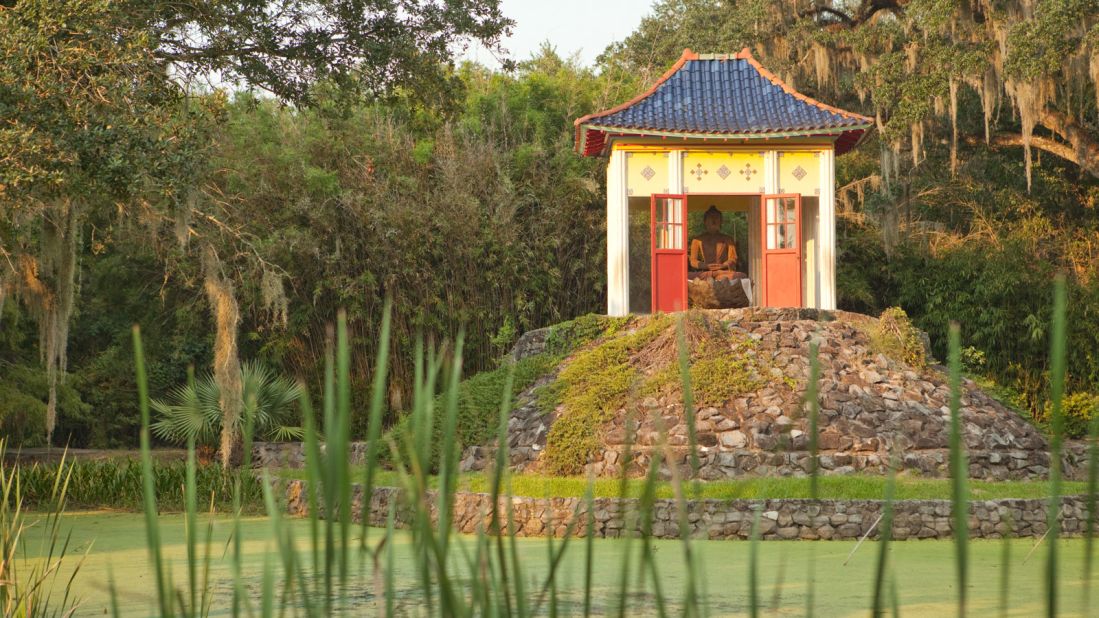 <strong>Island sights:</strong>  Avery island is also home to the Jungle Gardens, a 170-acre botanical garden with a bird sanctuary and a variety of exotic plants.