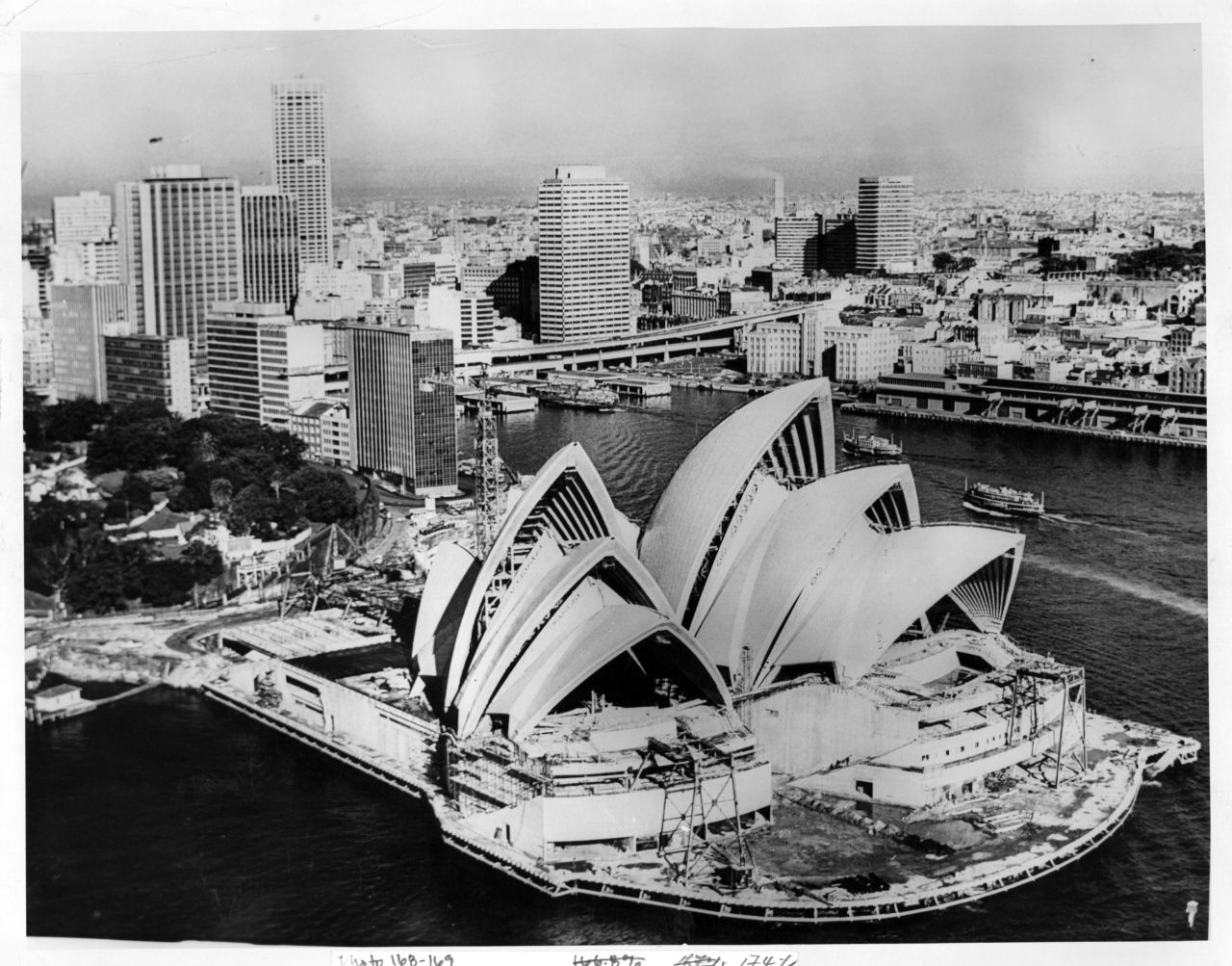 <strong>Sail away: </strong>Sitting on Bennelong Point in Circular Quay, the Sydney Opera House was designed by relatively unknown Danish architect Jørn Utzon. He created a series of vaulted structures that resemble billowing white sails or stacked shells.