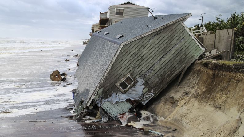 In the aftermath of Hurricane Irma, a house in Ponte Vedra Beach, Florida, slides into the Atlantic Ocean on Monday, September 11. Irma <a href="http://www.cnn.com/interactive/2017/09/world/hurricane-irma-caribbean-photos/index.html" target="_blank">laid waste to several Caribbean islands</a> and caused historic destruction <a href="http://www.cnn.com/interactive/2017/09/us/hurricane-irma-florida-photos/index.html" target="_blank">across Florida.</a>