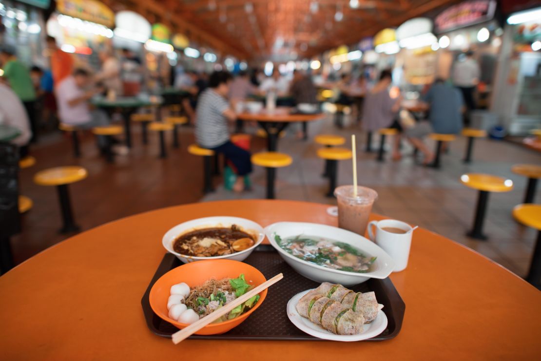 Maxwell Road Hawker Centre.