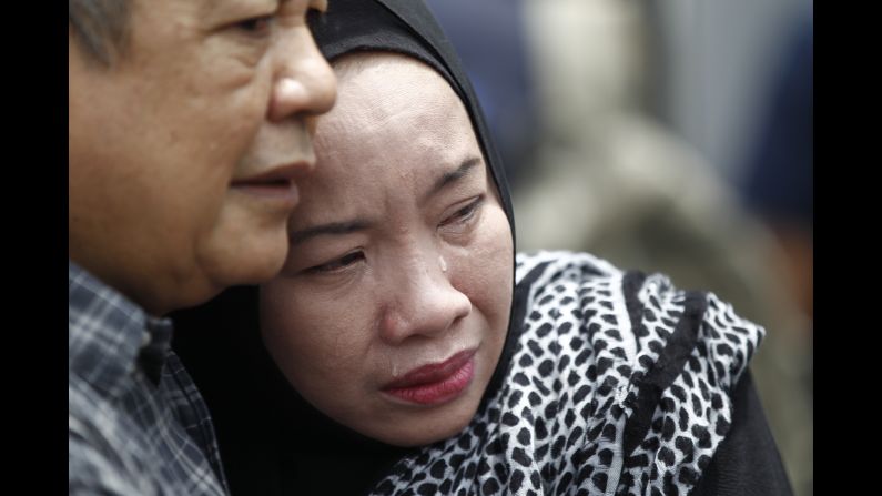 A woman cries after <a href="http://www.cnn.com/2017/09/13/asia/malaysia-school-fire/index.html" target="_blank">a deadly school fire</a> in Kuala Lumpur, Malaysia, on Thursday, September 14. At least 21 students and two adults were killed. Investigators were examining whether an electric short circuit caused the fire.