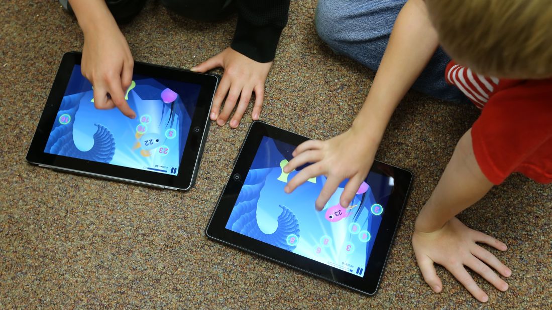 It's hard to imagine a classroom without desks and paper but it's now a reality. In some schools in Canada and the U.S., for example, recent trends of creating more comfortable and open classrooms have seen traditional desks disappear. Instead, bouncy balls, bean bags and seating mats having taken their place, while iPads and computers replace traditional pen and paper. Students submit their work via different tools, such as Google Classroom, and teachers are able to give feedback and mark assignments in real time. Even chalkboards and whiteboards are being replaced by interactive smartboards. 