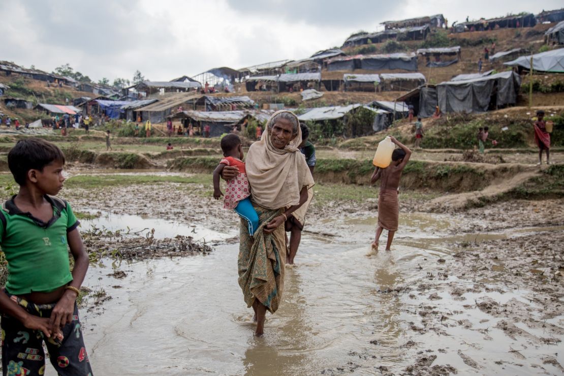Familes endure cramped and filthy conditions on arrival in Bangladesh. 