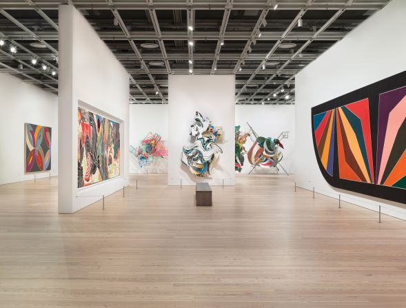 In 2015, Selldorf Architects designed the exhibition "Frank Stella: A Retrospective" at The Whitney in New York.