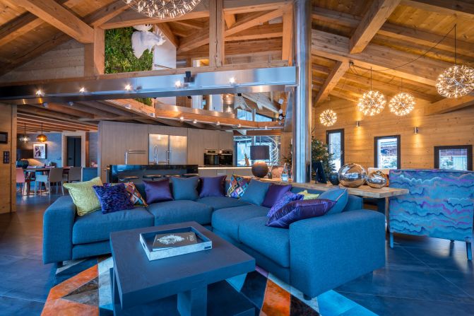 <strong>Chalet Couttet, Chamonix (France):</strong>  A nominee for the <a href="index.php?page=&url=http%3A%2F%2Fworldskiawards.com%2Faward%2Fworld-best-new-ski-chalet%2F2017" target="_blank" target="_blank">World's Best New Ski Chalet 2017</a> award, this chic pad boasts cutting-edge decor fashioned by British interior designers Laughland Jones, who crafted Sir Richard Branson's place.