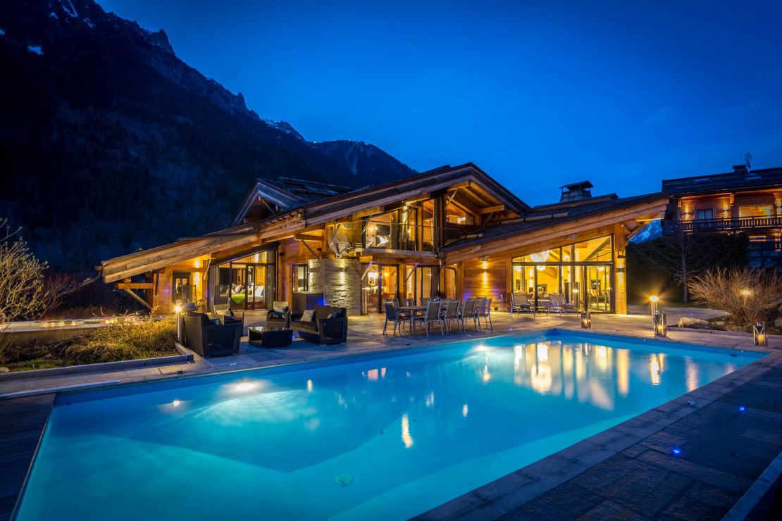 Chalet Couttet nestles at the foot of Mont Blanc in Chamonix with stunning views up to western Europe's highest peak.