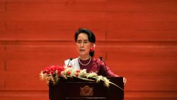 Myanmar's State Counsellor Aung San Suu Kyi delivers a national address in Naypyidaw on September 19, 2017.
Aung San Suu Kyi said on September 19 she "feels deeply" for the suffering of "all people" caught up in conflict scorching through Rakhine state, her first comments on a crisis that also mentioned Muslims displaced by violence. / AFP PHOTO / Ye Aung THU        (Photo credit should read YE AUNG THU/AFP/Getty Images)