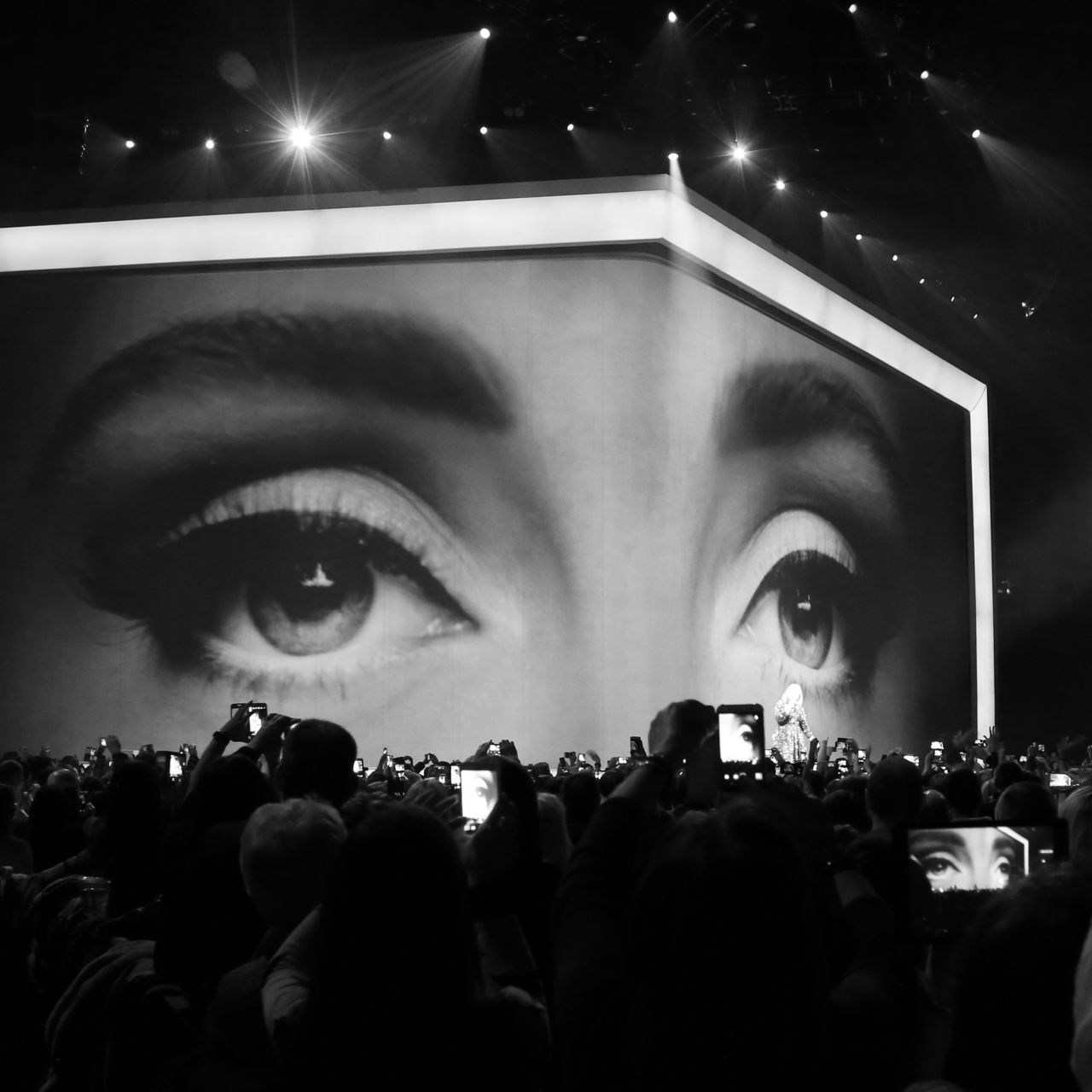 Es Devlin's stage design for Adele's World Live tour (2016)
