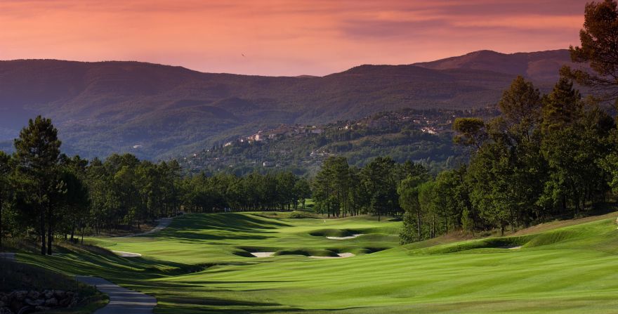 Tucked into the delightful landscapes of Provence C?te d'Azur in southern France, <strong>Terre Blanche</strong> is home to two 18-hole championship courses.