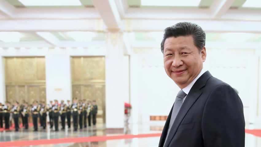 BEIJING, CHINA - MARCH 25:  Chinese President Xi Jinping accompanies Armenian President Serzh Sargsyan to view an honour guard during a welcoming ceremony inside the Great Hall of the People on March 25, 2015 in Beijing, China.  (Photo by Feng Li/Getty Images)