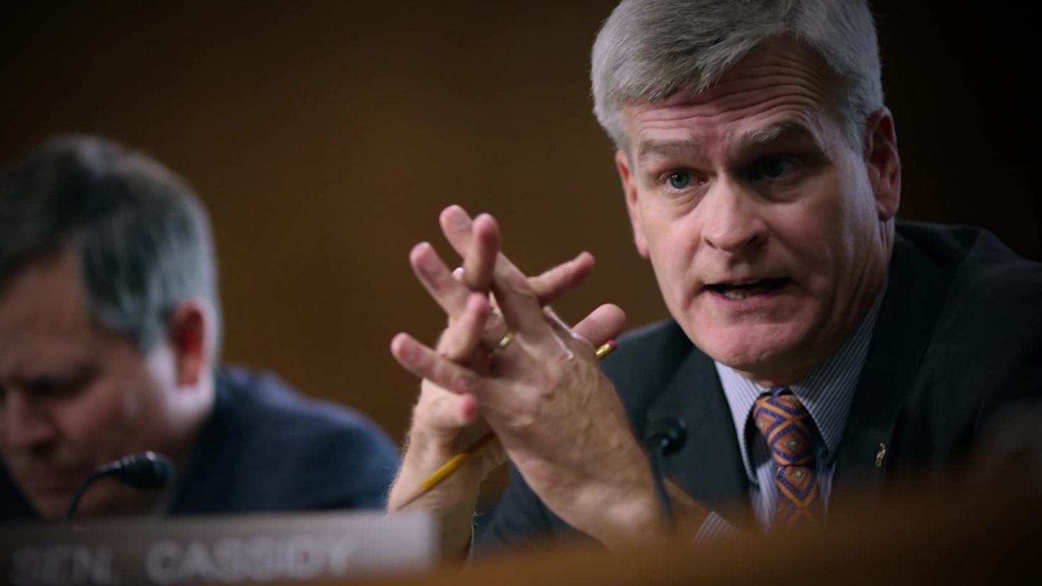 Captivating Who Is Senator Cassidy Photo for Desktop