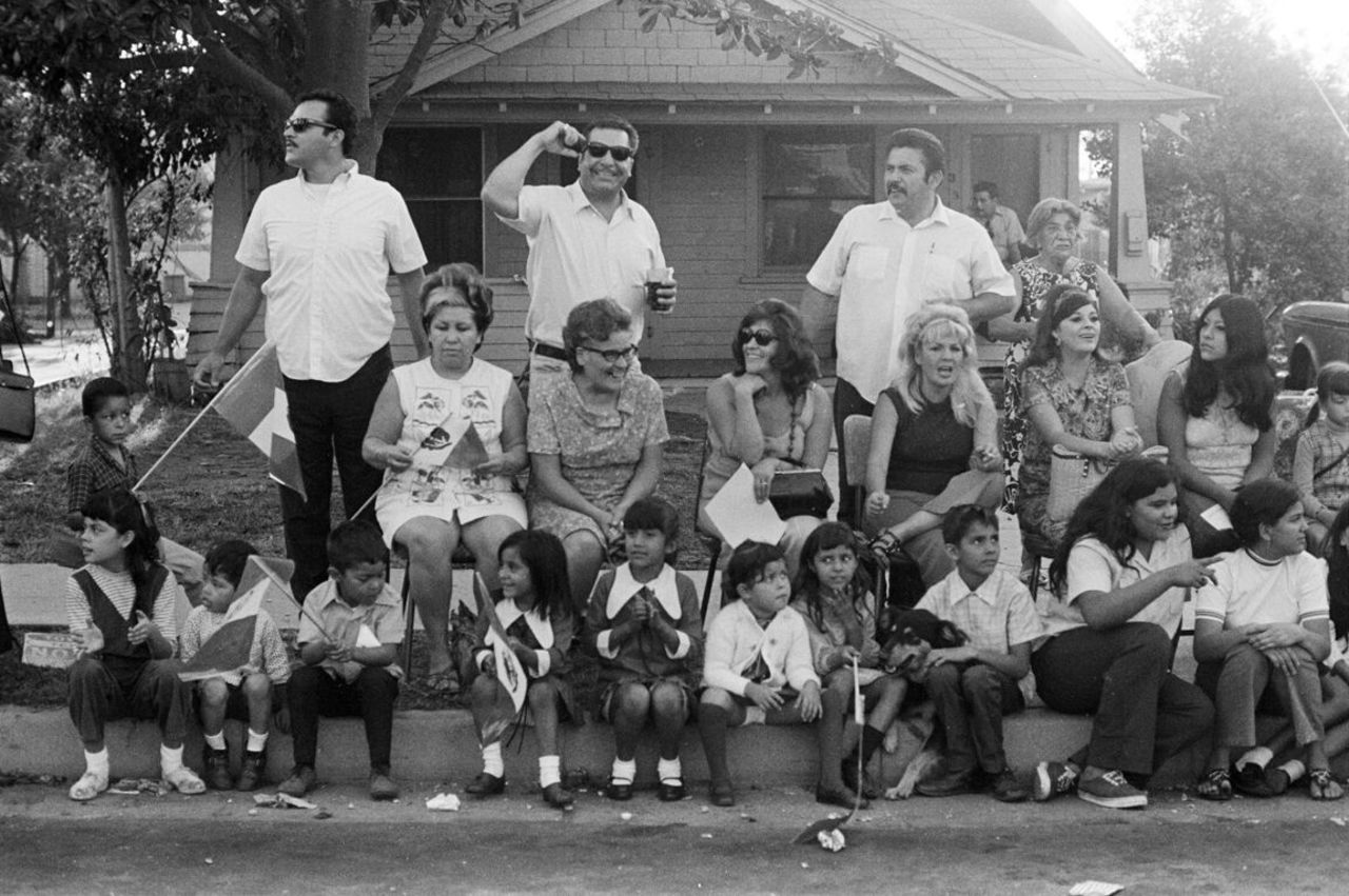 Unseen Photos Of The Struggle For Chicano Rights Cnn