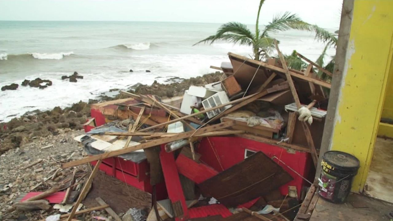 puerto rico maria aftermath nick paton walsh pkg_00001106.jpg