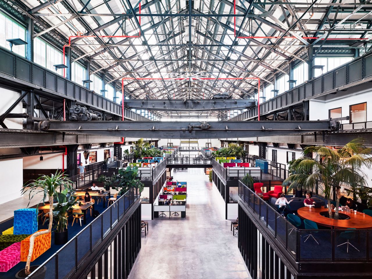 New Lab was an abandoned warehouse in Brooklyn's Navy Yard before being converted into a multipurpose workspace by Macro Sea. 