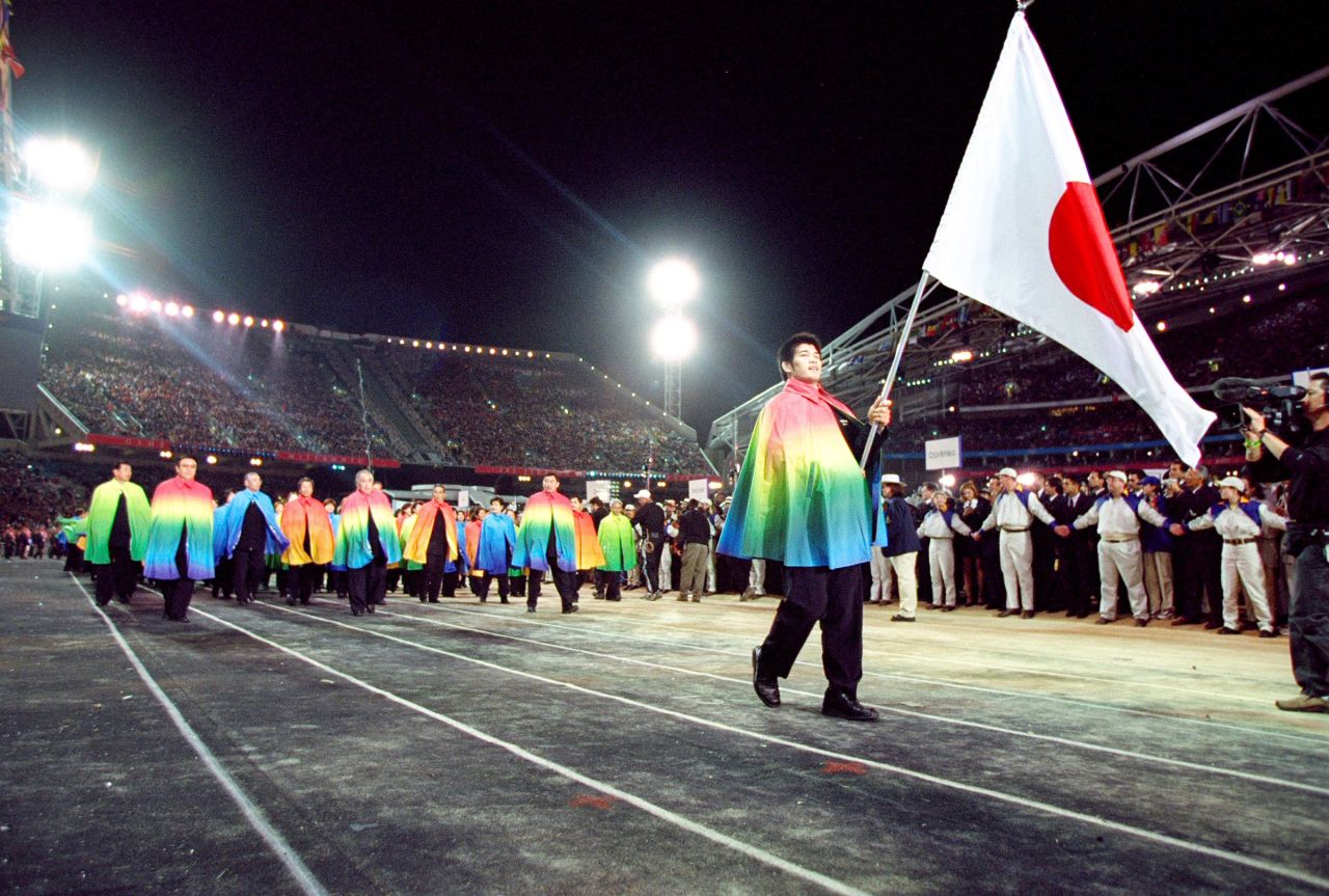 Kosei Inoue is a judoka who has followed up a formidable career by becoming coach of the Japanese national team. A flagbearer for his country at the Sydney 2000 Olympic Games, he also won his first gold medal in the -100kg category.