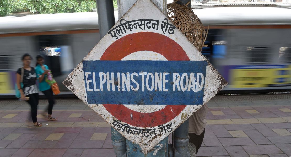 Indian authorities are moving to strip Mumbai's railway stations of their British names, as leaders seek to purge the city of remnants of its colonial past.
