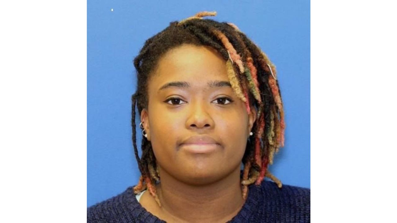 19 year old Ashanti Billie has been missing since September 18th.  According to the FBI in Norfolk, Virginia, she was last seen entering the Joint Expeditionary Base at Little Creek around 5am and failed to report for work. 