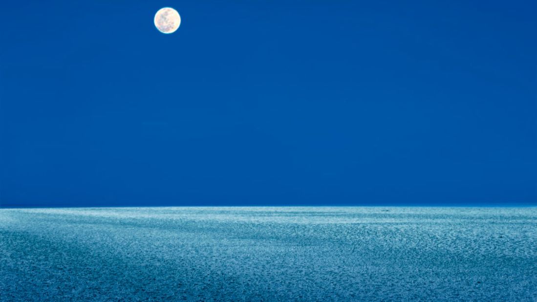 <strong>A full moon:</strong> "I first saw the Great Rann in January 2016. I highly recommend going on a full moon night," Shilpa Gautam, an investment banker based in Hong Kong, tells CNN Travel. "The white salt surface sparkled under the moonlit sky and it was ethereal."