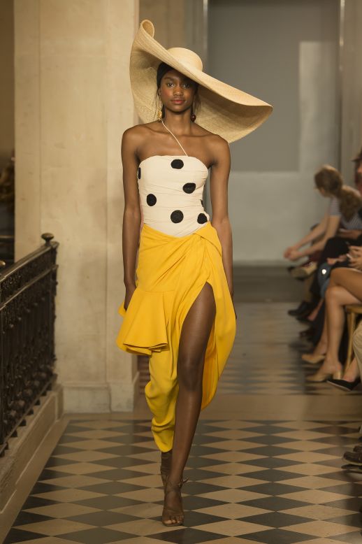 Jacquemus celebrated sunny South of France in his collection shown at the Musée Picasso, a national landmark never before used for fashion.