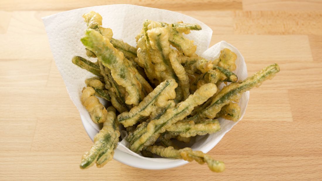 <strong>Fried green beans: </strong>How do you turn something from healthy to unhealthy? Deep fry it. 