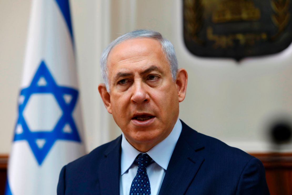 Benjamin Netanyahu has hailed the "legitimate efforts" of the drive for Kurdish independence. 