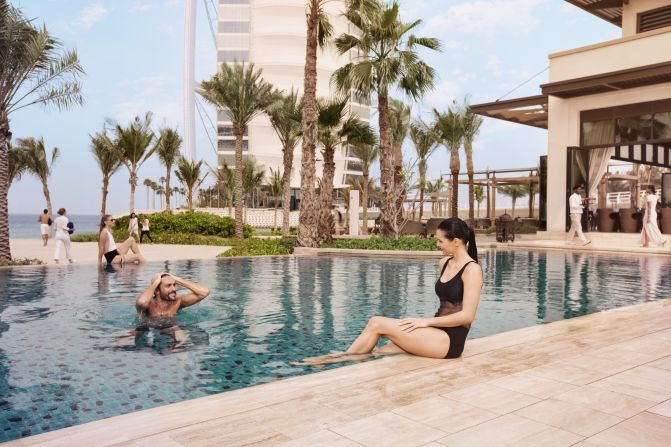 <strong>Wildlife fun:</strong> Hang out with rehabilitating sea turtles and unwind on hanging chairs at Jumeirah Al Naseem.