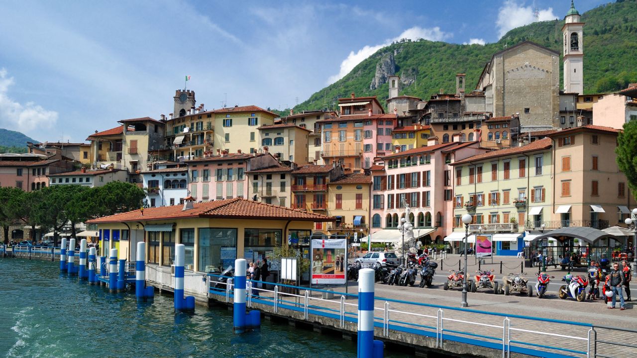 Lovere lies on the northern shore of Lake Iseo, the smallest of Lombardy's major lakes.