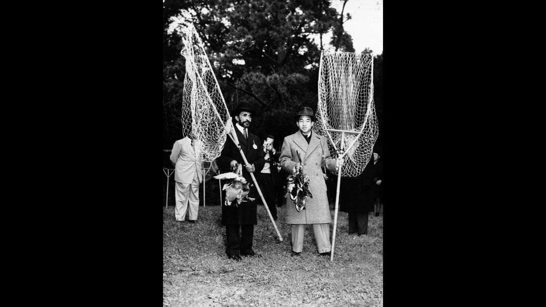 Akihito joins Ethiopian Emperor Haile Selassie for a hunt outside Tokyo in November 1956.