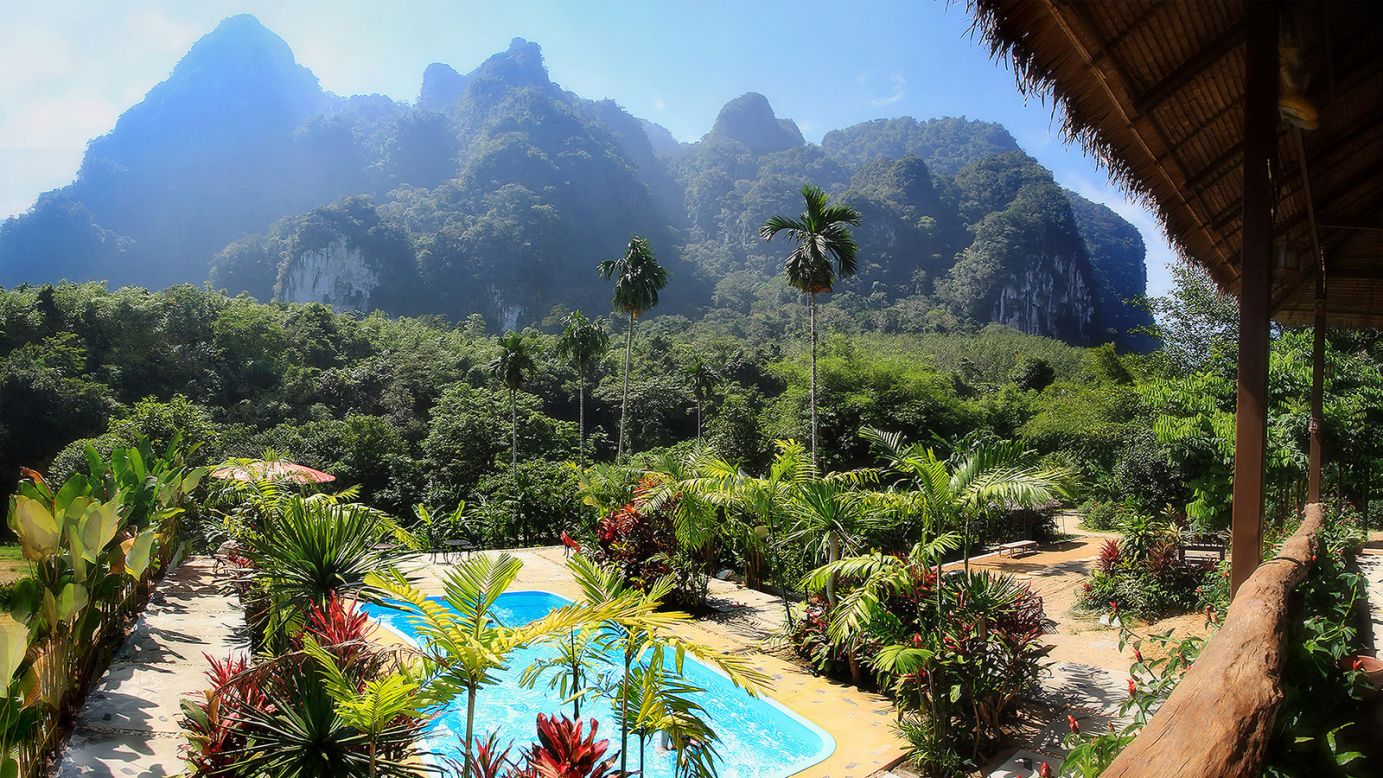 <strong>Elephant Hills: </strong>The Elephant Camp -- the other camp -- brings the tropical jungle right to your doorstep.