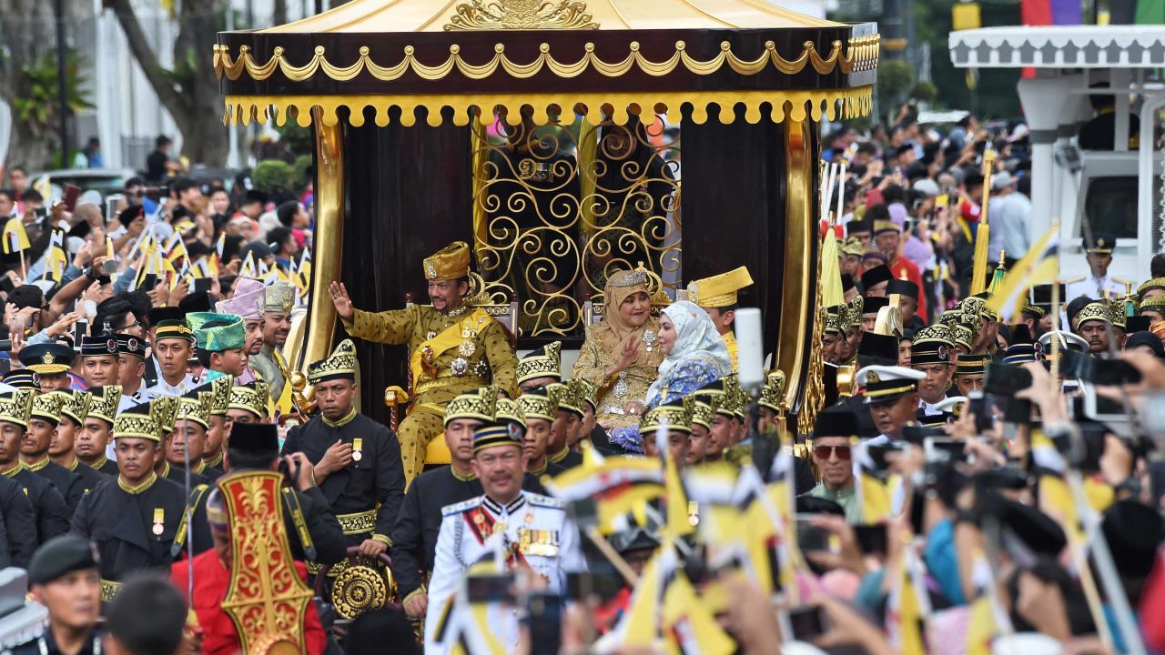 Chariot Street Festival with the Palace of Gold