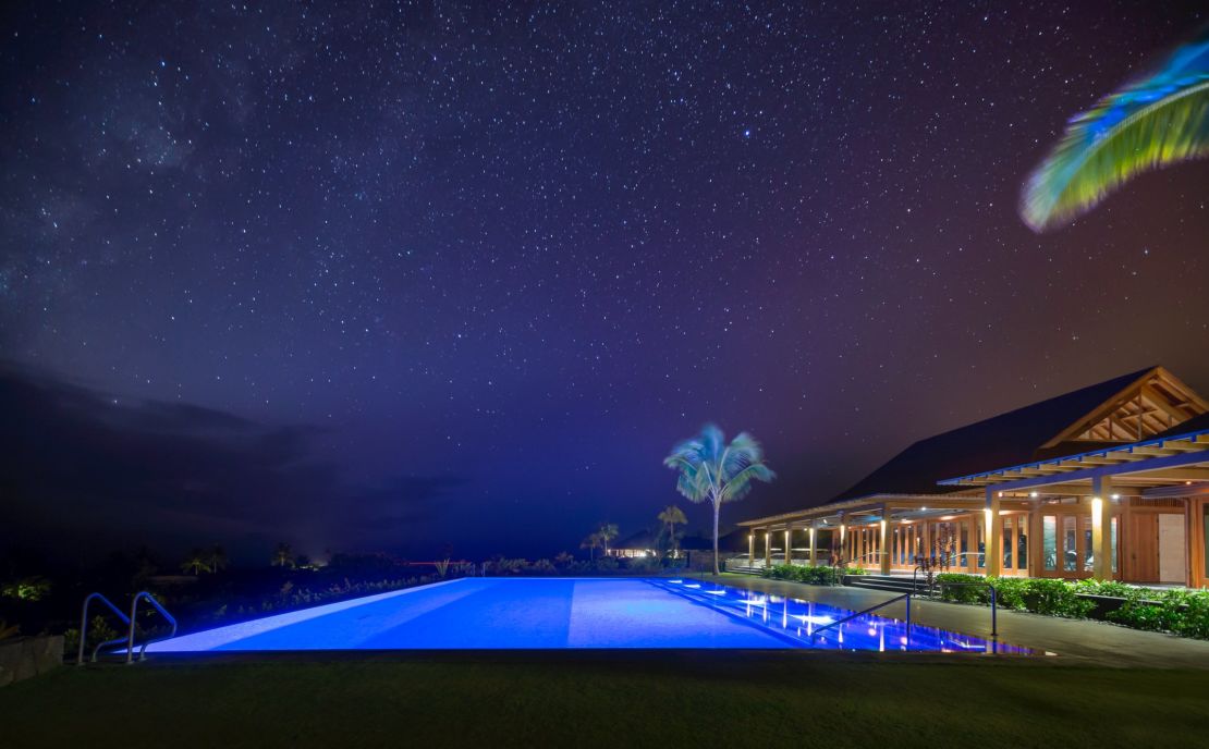 Nighttime brings amazing overhead views at Kohanaiki.