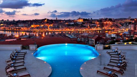 spectacular pools porto portugal yeatman