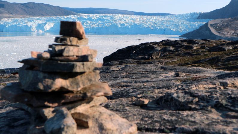 The camp also provides fantastic hiking routes to the glacier and the surrounding area -- although there are so many mosquitoes that purchasing a net from the camp shop is advised.