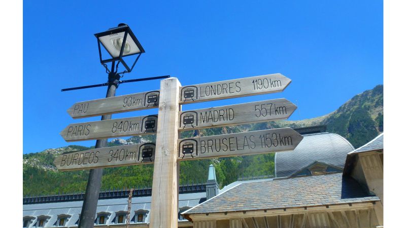 NextImg:Canfranc Station: New life for grand European ruin? | CNN