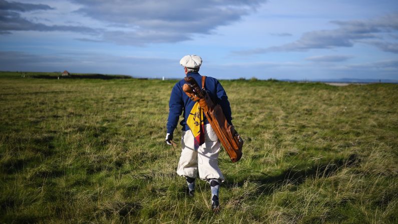 Golfers take part in the World Hickory Open at Kilspindie golf course on Tuesday, October 3, in Aberlady, Scotland. Hickory Golf is played with original or pre-1936 replica hickory shafted clubs, while wearing traditional clothing of the era. <a target="_blank">See 23 amazing sports photos from last week</a>